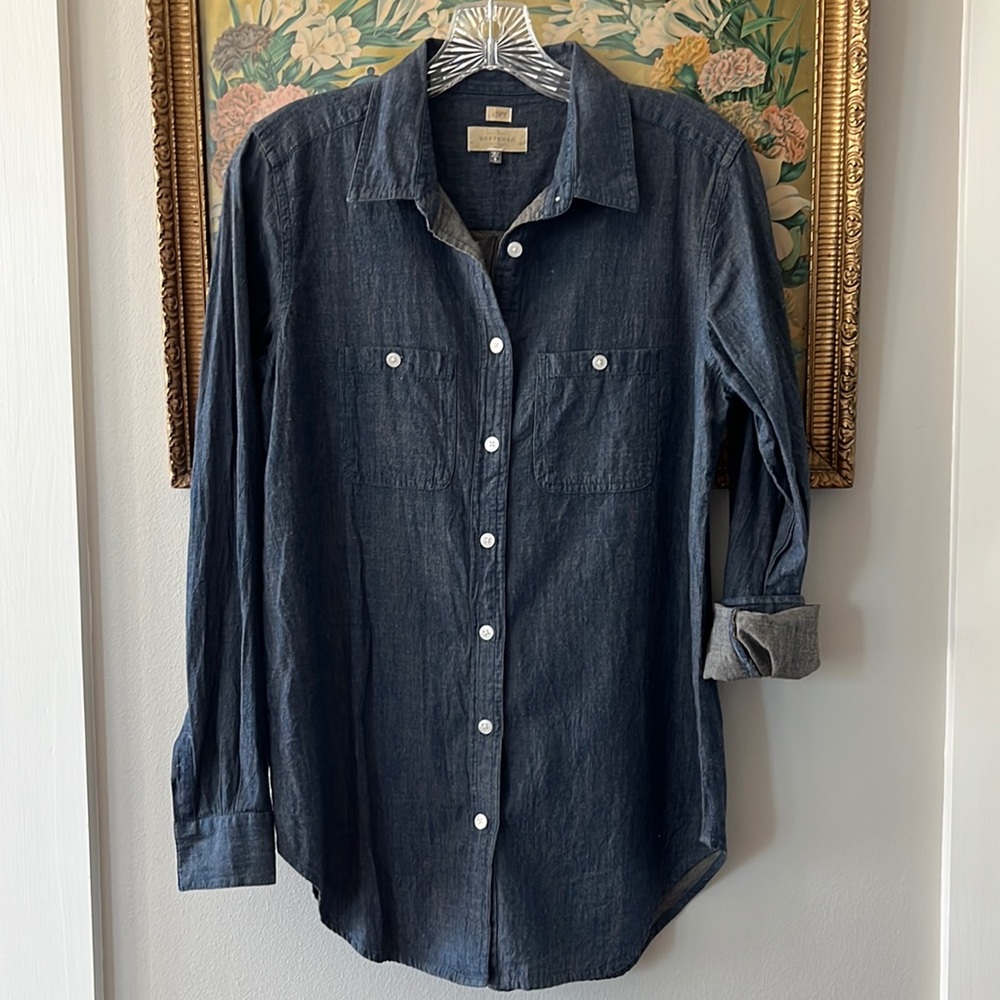 Loft Softened Shirt. EUC. Size S